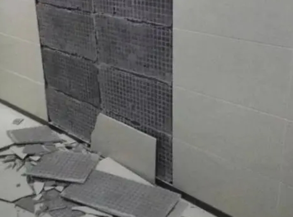 仙桃瓷砖空鼓维修公司分享下仙桃墙砖松动维修的知识